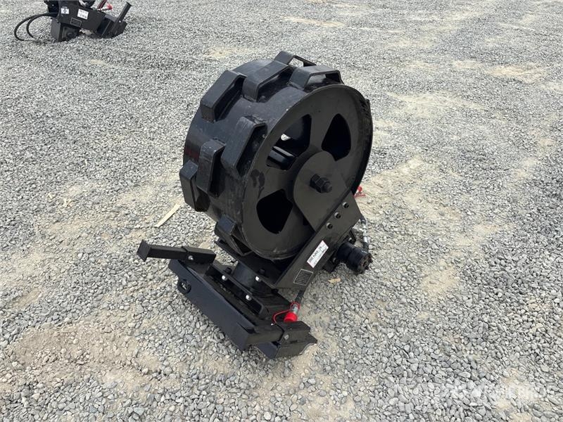 GIYI GY-CW44 27 in Mini Skid Steer Steering Compac Other components