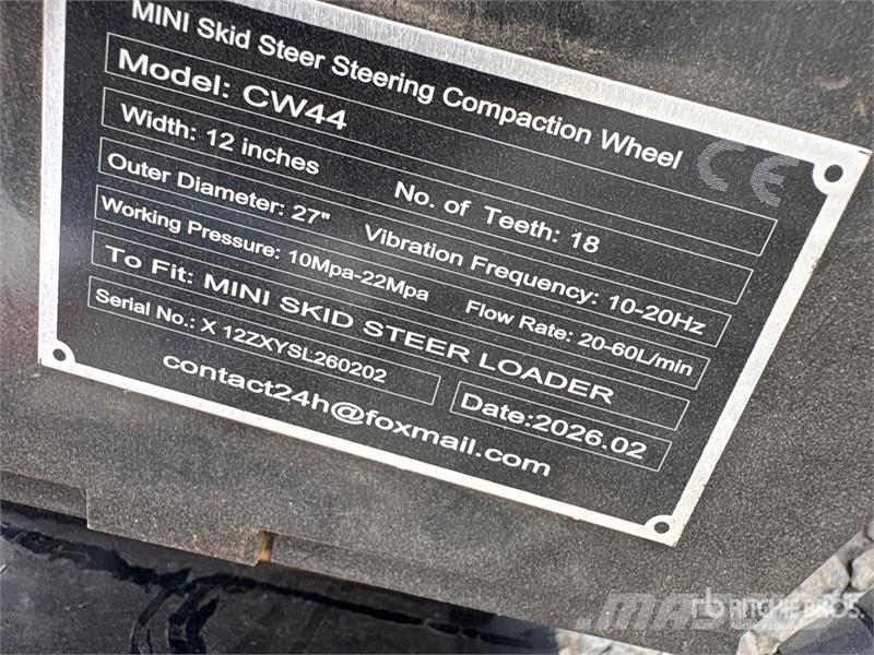 GIYI GY-CW44 27 in Mini Skid Steer Steering Compac Other components