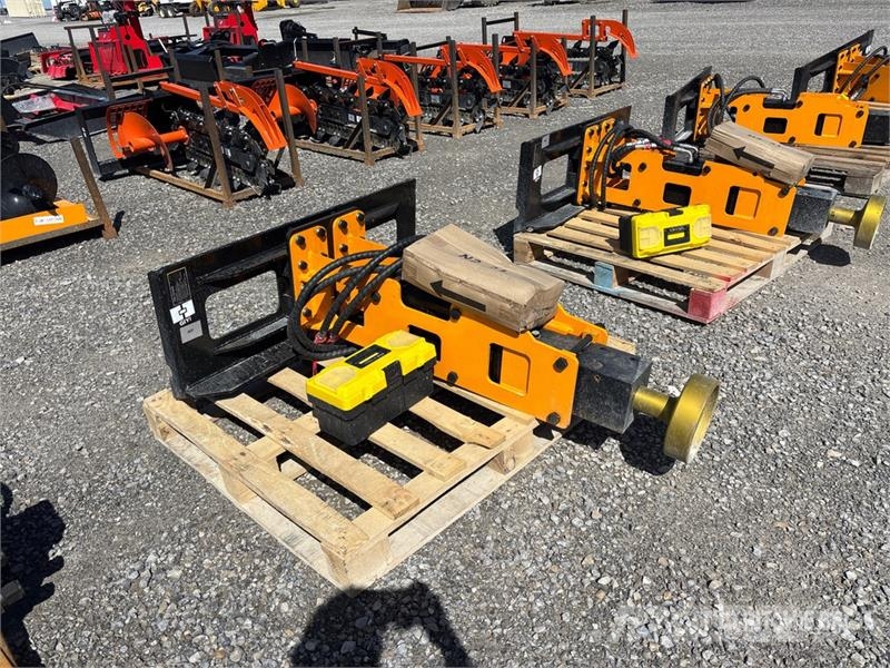 GIYI GY-D680 Skid Steer Post Driver (Unused) Equipement de clôture