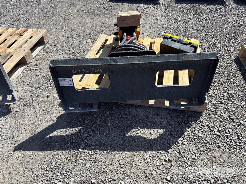 GIYI GY-D680 Skid Steer Post Driver (Unused) Equipement de clôture