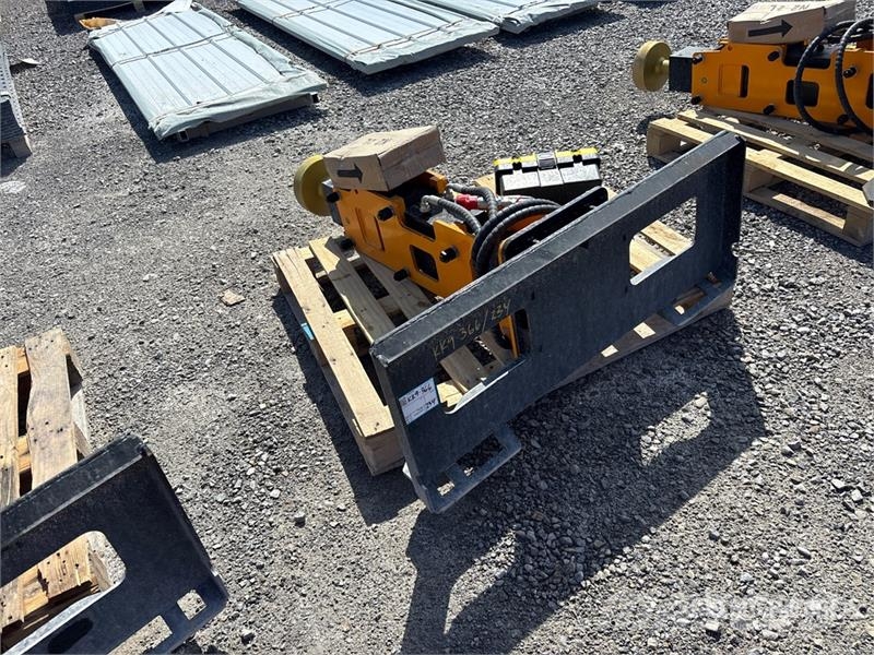 GIYI GY-D680 Skid Steer Post Driver (Unused) Equipement de clôture