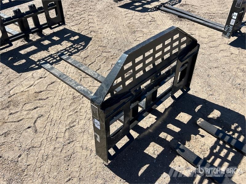  GIYI GY-DHC 60 in Skid Steer Forks (Unused) フォーク