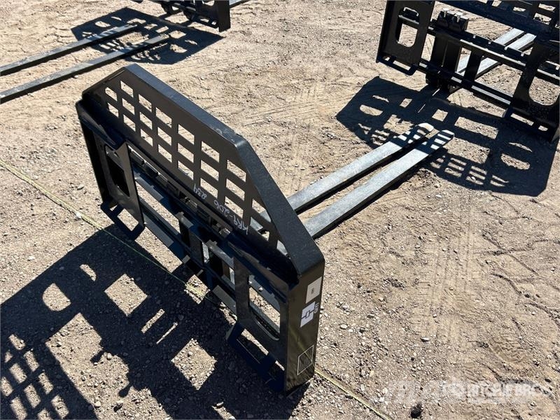 GIYI GY-DHC 60 in Skid Steer Forks (Unused) Građevinarske viljuške
