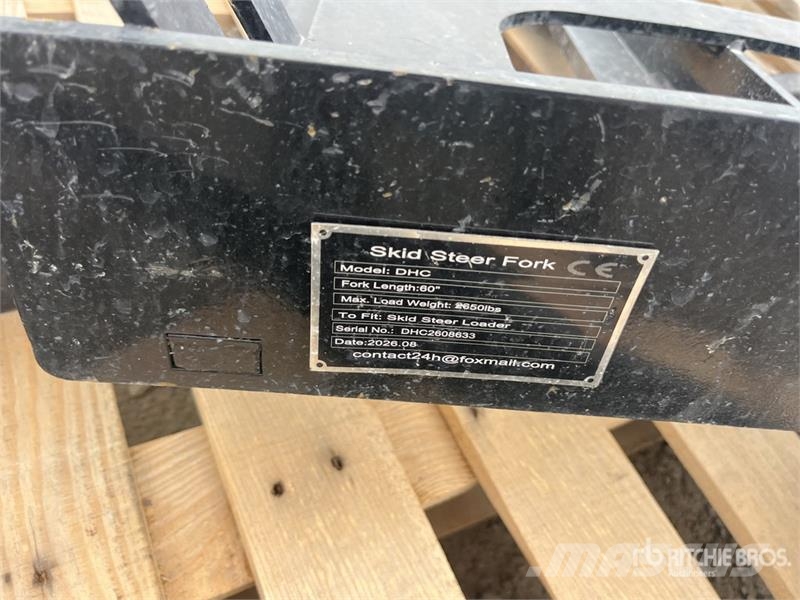 GIYI GY-DHC 60 in Skid Steer Forks (Unused) Forks