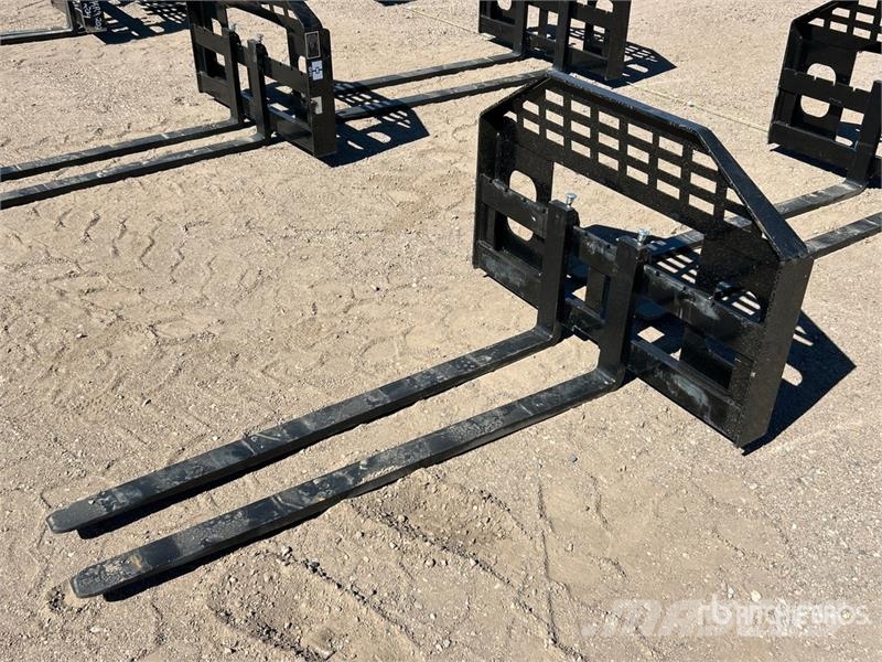 GIYI GY-DHC 60 in Skid Steer Forks (Unused) Građevinarske viljuške