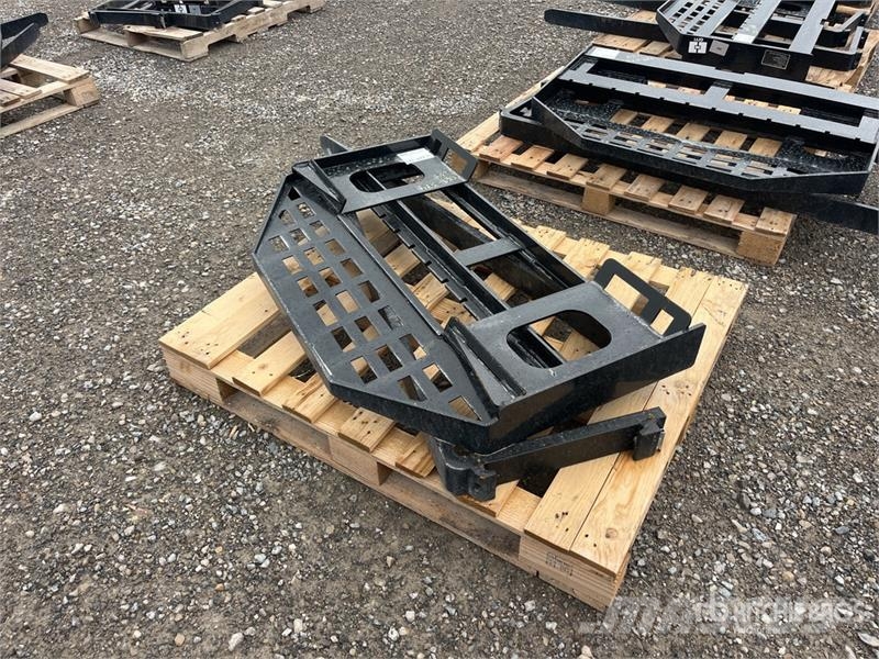  GIYI GY-DHC 60 in Skid Steer Forks (Unused) شوكات