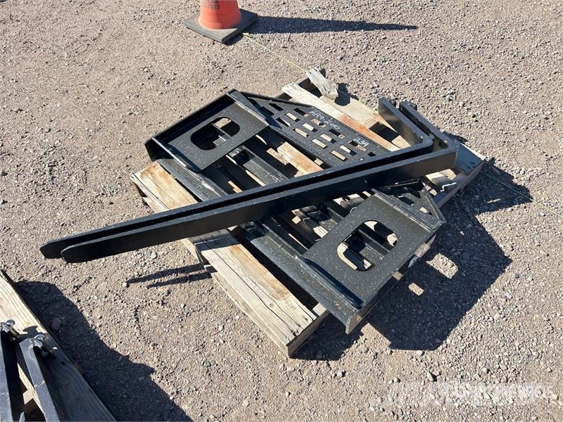  GIYI GY-DHC 60 in Skid Steer Forks (Unused) Građevinarske viljuške