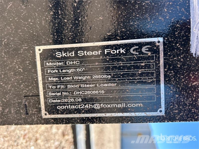  GIYI GY-DHC 60 in Skid Steer Forks (Unused) フォーク