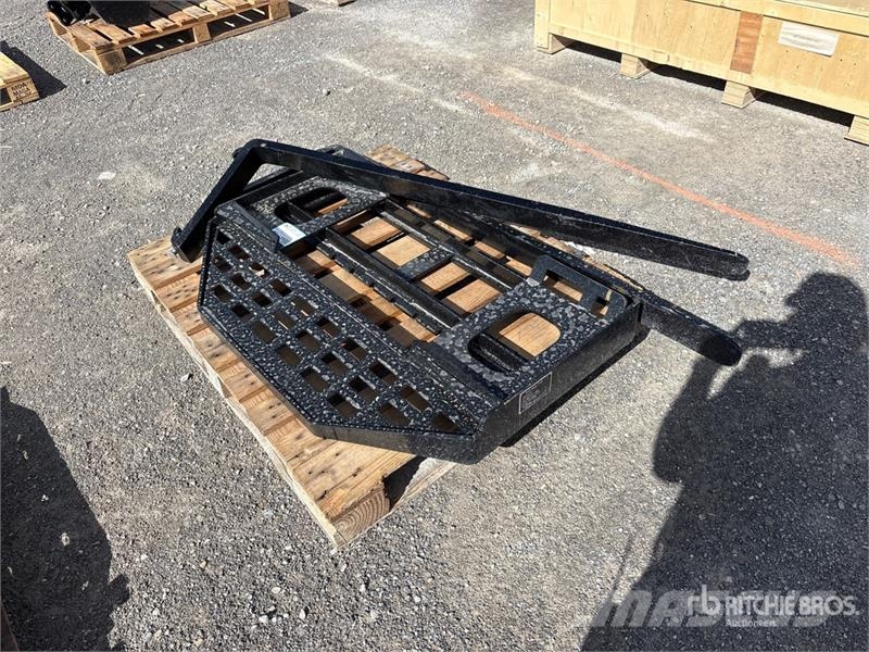 GIYI GY-DHC 60 in Skid Steer Forks (Unused) Trukkihaarukat