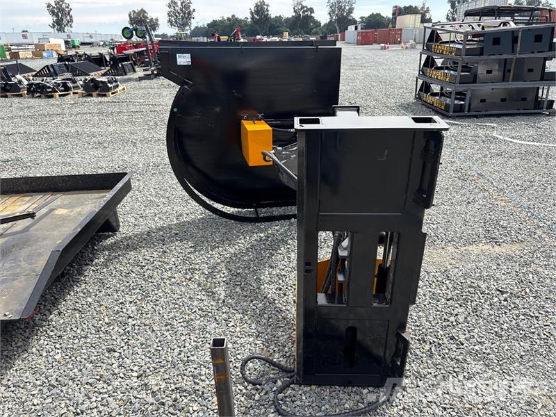  GIYI GY-ECA74 54 in Skid Steer Mower (Unused) Kosilice