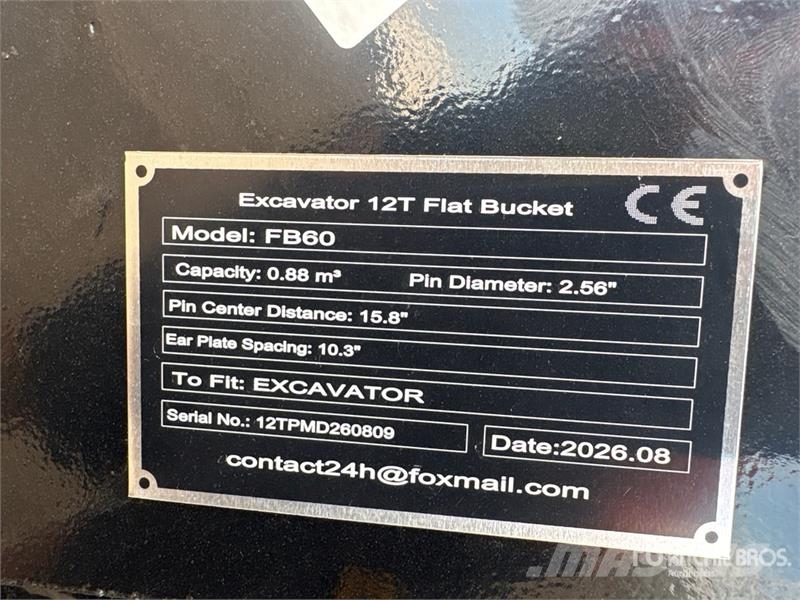  GIYI GY-FB60 60 in Excavator 12T Flat Bucket (Unus مكونات أخرى