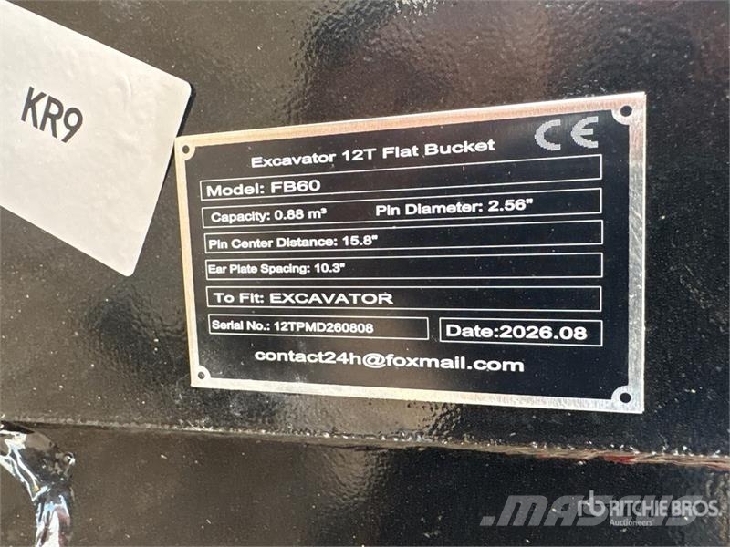  GIYI GY-FB60 60 in Excavator 12T Flat Bucket (Unus مكونات أخرى