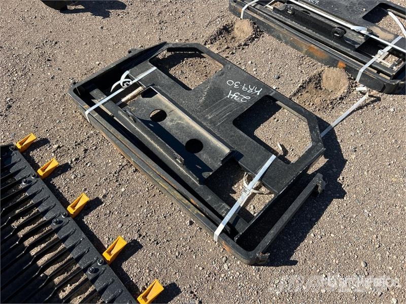  GIYI GY-FR47 47 in Mini Skid Steer Forks (Unused) Građevinarske viljuške