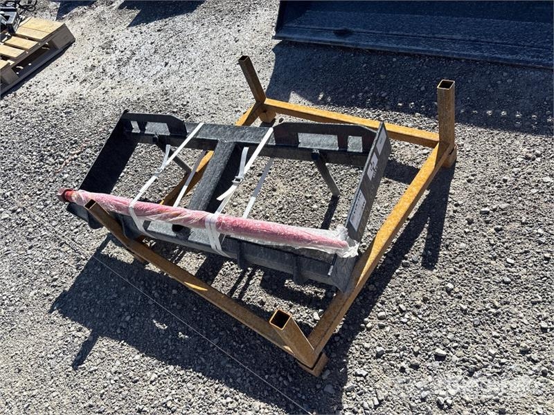 GIYI GY-HF47 45 in Skid Steer Bale Spear (Unused) その他部品