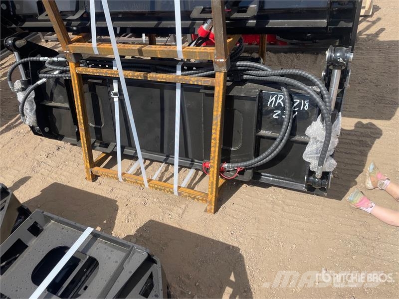 GIYI GY-KH72 4 in 1 Skid Steer Bucket (Unused) Žlice