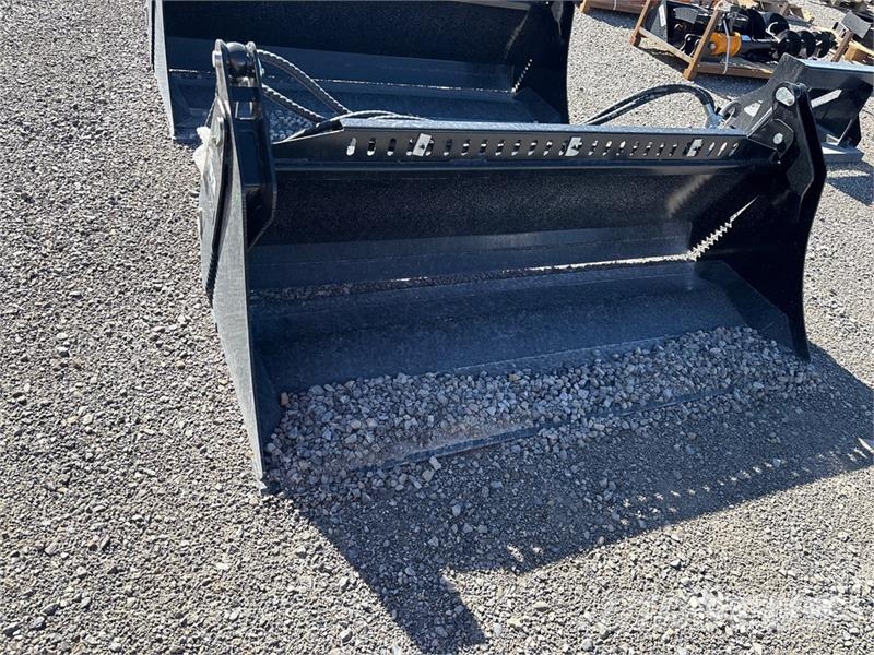  GIYI GY-KH72 72 in Multi-Purpose Skid Steer Bucket Kauhat