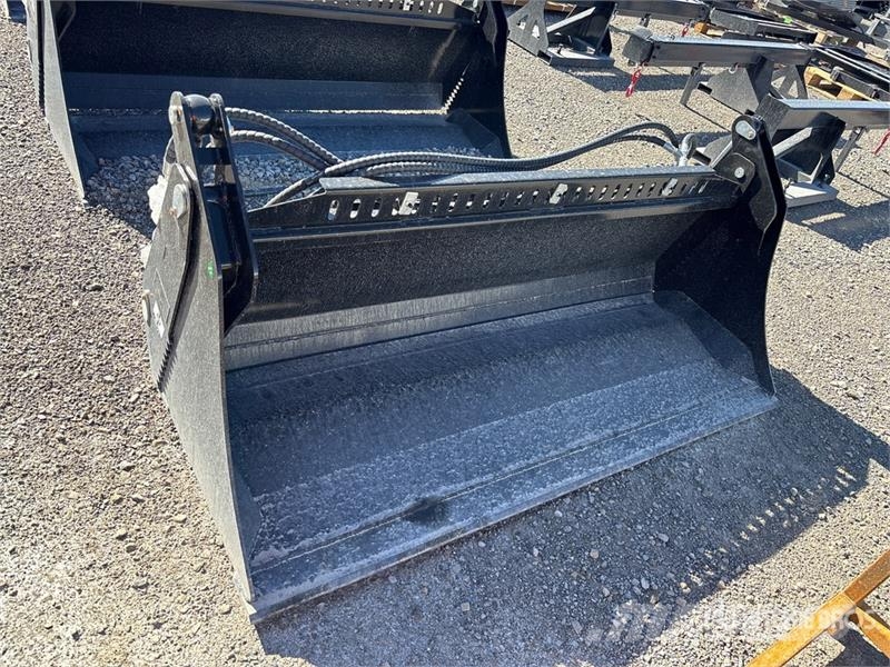 GIYI GY-KH72 72 in Multi-Purpose Skid Steer Bucket Kauhat