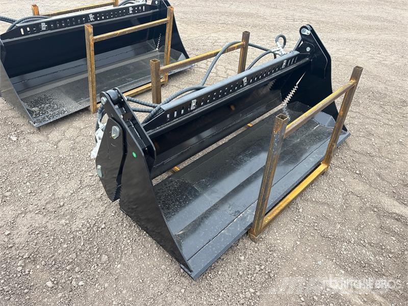 GIYI GY-KH72 72 in Multi-Purpose Skid Steer Bucket دلاء