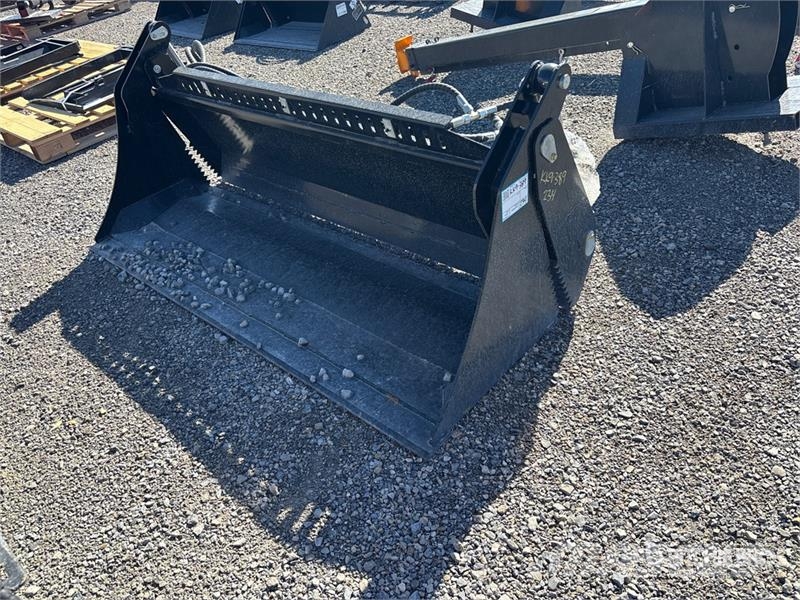 GIYI GY-KH72 72 in Multi-Purpose Skid Steer Bucket Kauhat
