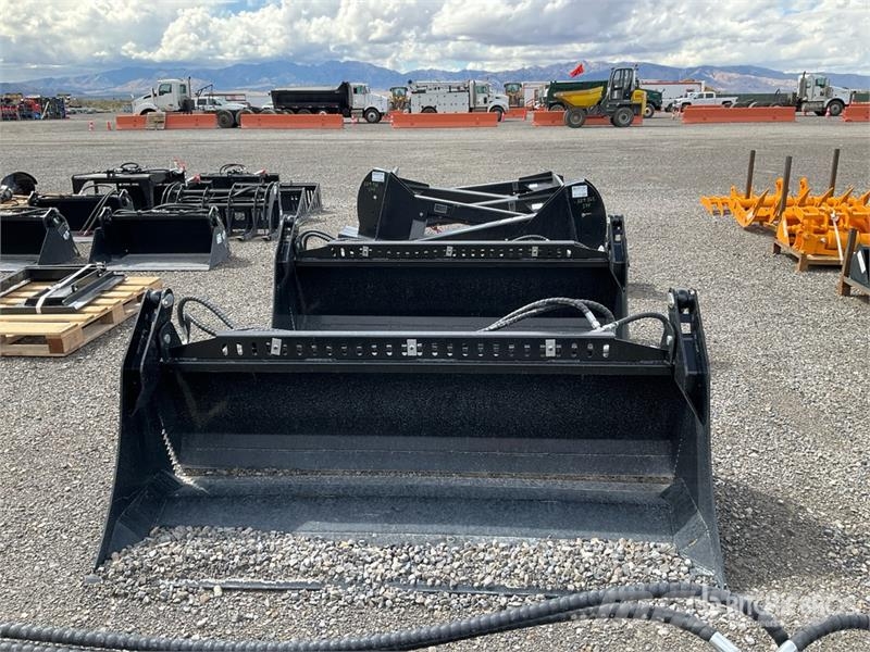  GIYI GY-KH72 Multi-Purpose Skid Steer Bucket (Unus Skovle