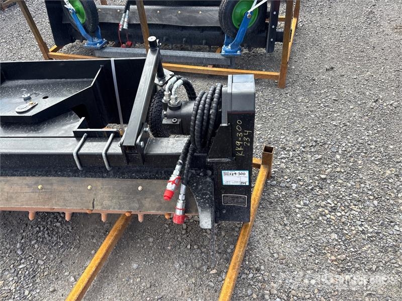  GIYI GY-LPR71 71 in Skid Steer Power Rake (Unused) Τσουγκράνες και χορτοξηραντικές μηχανές