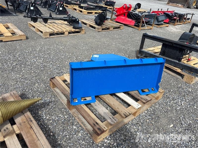 GIYI GY-LS43 43 in Skid Steer Log Splitter (Unused Divisores e cortadores de madeira