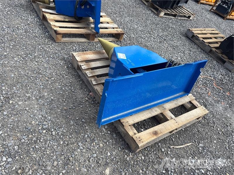 GIYI GY-LS43 43 in Skid Steer Log Splitter (Unused Divisores e cortadores de madeira