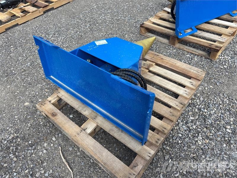 GIYI GY-LS43 43 in Skid Steer Log Splitter (Unused Divisores e cortadores de madeira