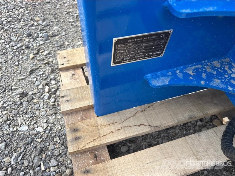 GIYI GY-LS43 43 in Skid Steer Log Splitter (Unused Divisores e cortadores de madeira