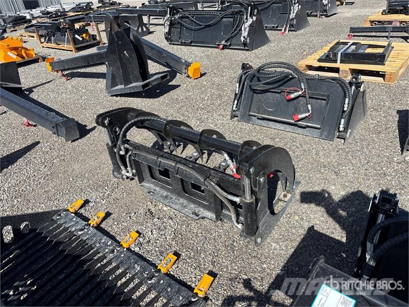  GIYI GY-MCLG60 24 in Mini Skid Steer Grapple (Unus グラップル