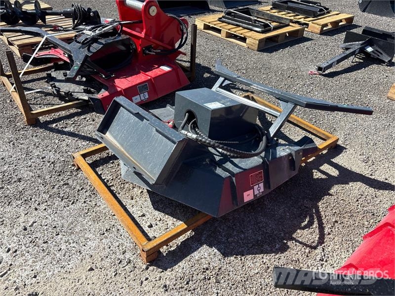 GIYI GY-MDM50 24 in Mini Skid Steer Mulcher (Unuse Trince forestali