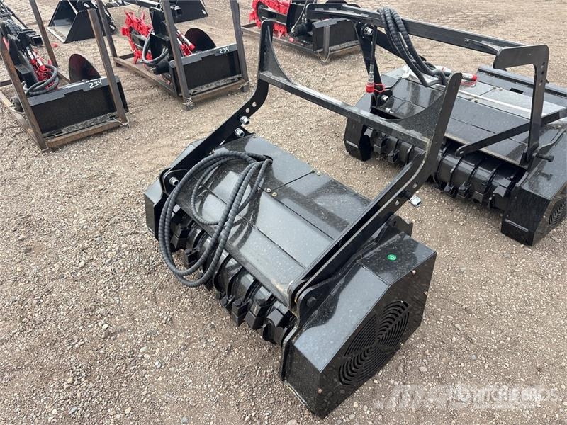 GIYI GY-ML45 32 in Mini Skid Steer Mulcher (Unused Šumarski malčeri