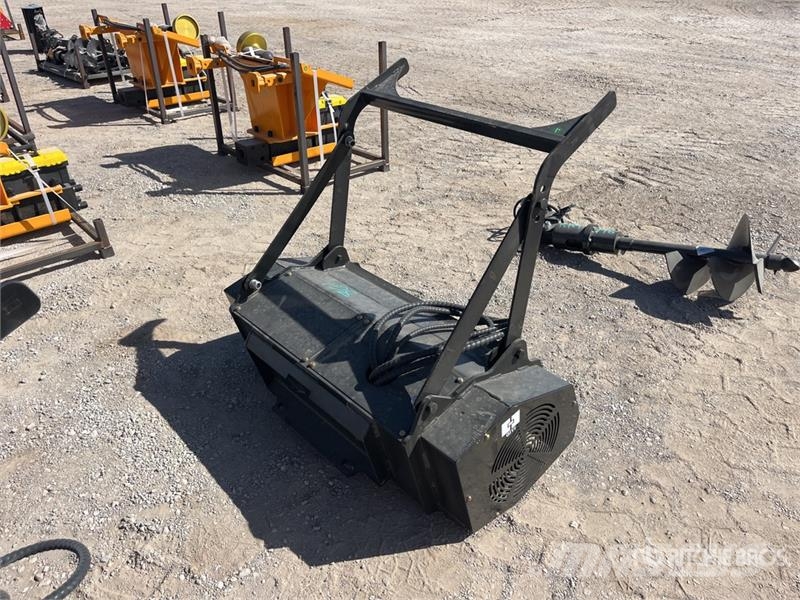GIYI GY-ML45 32 in Mini Skid Steer Mulcher (Unused Forestry mulchers