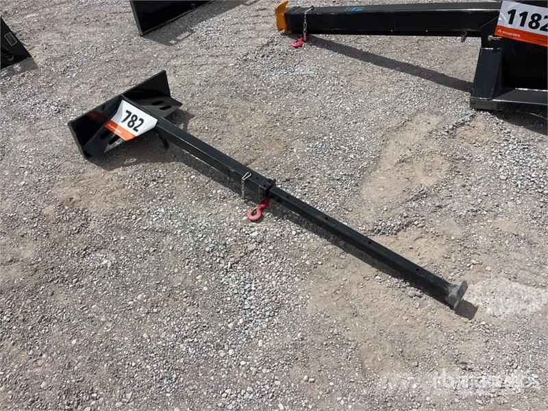 GIYI GY-MTB87 36 in Mini Telescopic Skid Steer Boo 其他