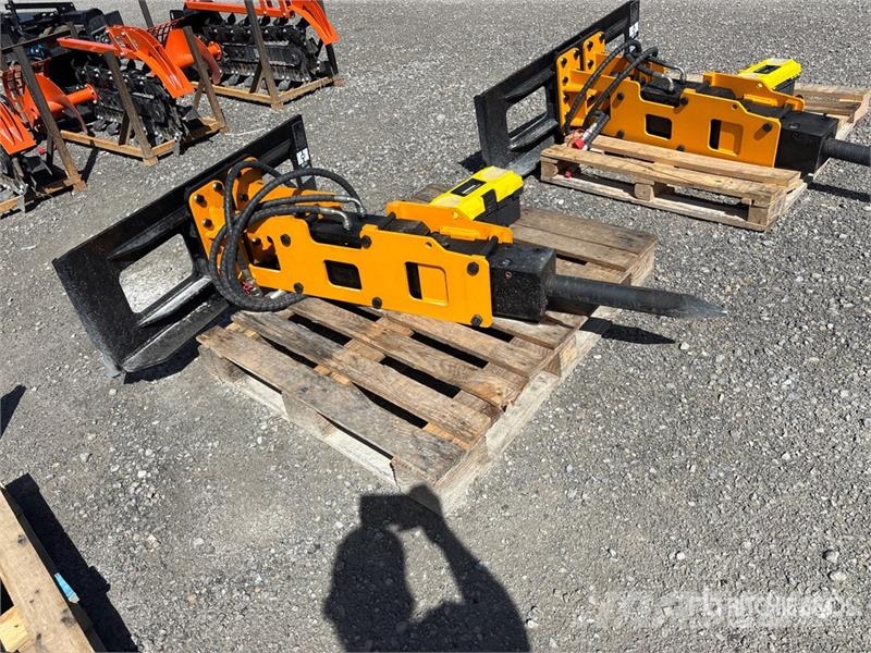 GIYI GY-P680 Skid Steer Breaker (Unused) Čekići