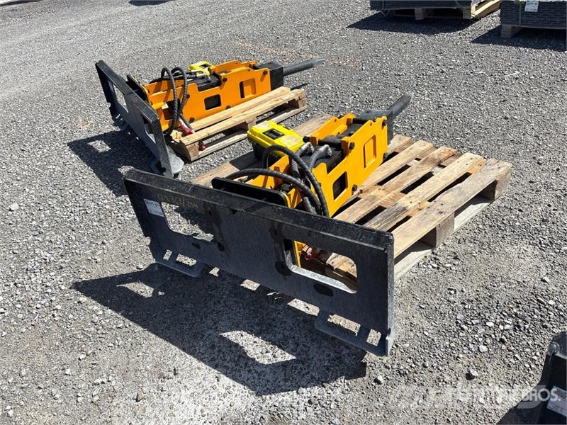 GIYI GY-P680 Skid Steer Breaker (Unused) Čekići
