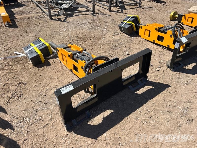 GIYI GY-P680 Skid Steer Breaker (Unused) 브레이커