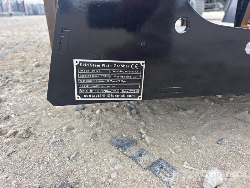 GIYI GY-PG72 72 in Skid Steer Grapple Bucket (Unus Grabilice