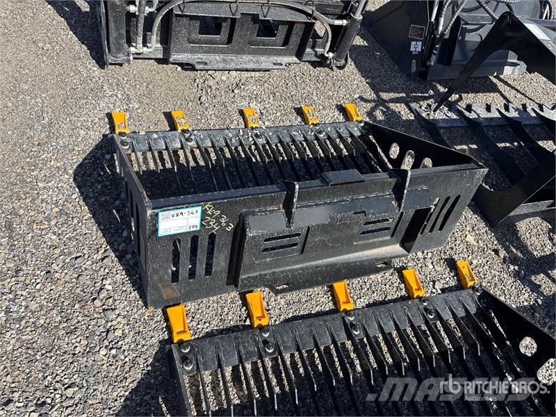 GIYI GY-RB44 24 in Skeleton Mini Skid Steer Bucket Kauhat