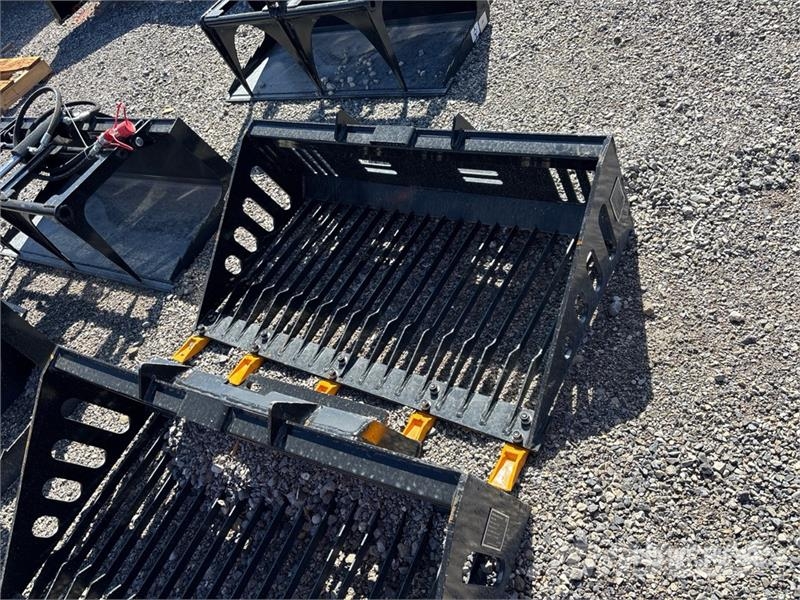 GIYI GY-RB44 24 in Skeleton Mini Skid Steer Bucket Kauhat