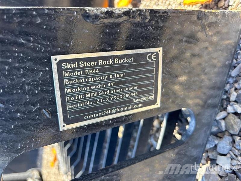 GIYI GY-RB44 24 in Skeleton Mini Skid Steer Bucket Kauhat