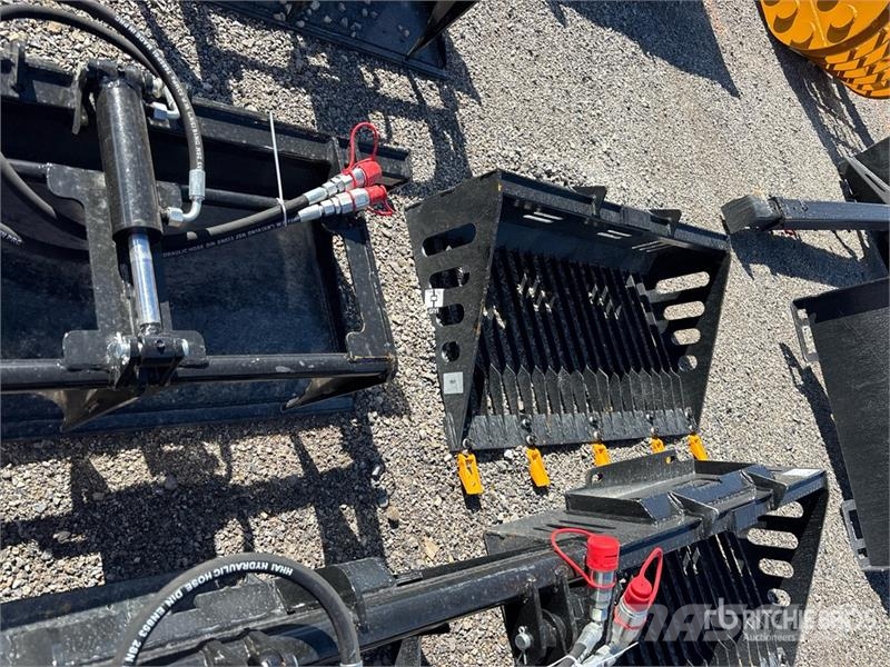 GIYI GY-RB44 24 in Skeleton Mini Skid Steer Bucket Kauhat