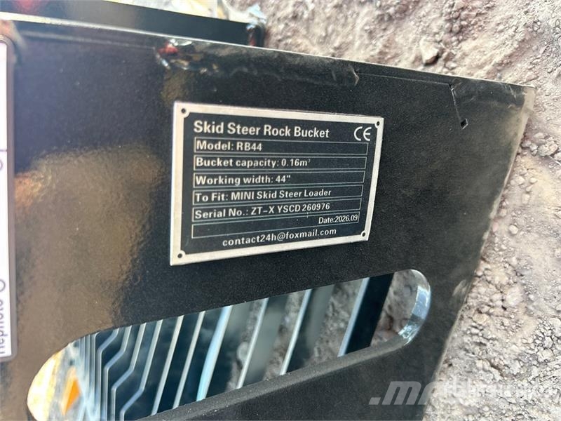 GIYI GY-RB44 44 in Skeleton Mini Skid Steer Bucket Schaufeln