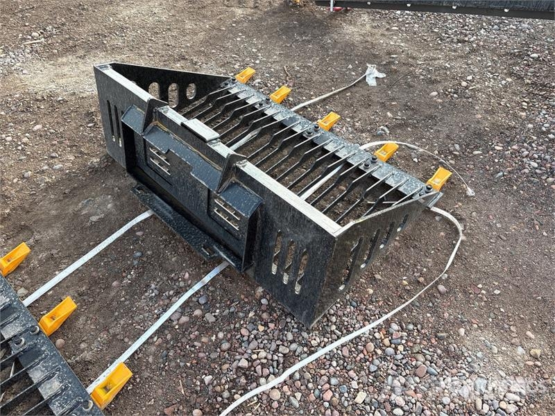  GIYI GY-RB44 44 in Skeleton Mini Skid Steer Bucket Schaufeln