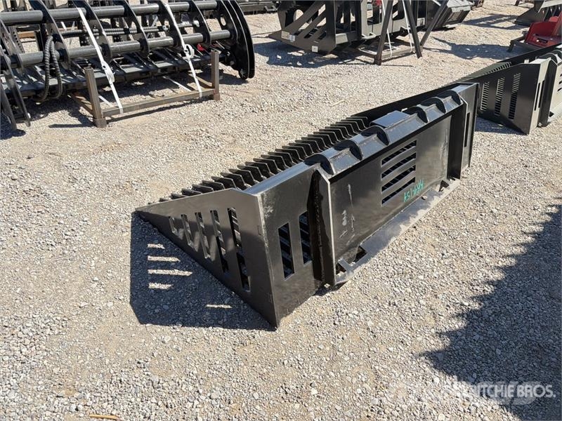 GIYI GY-RB66 66 in Rock Skid Steer Bucket (Unused) Žlice
