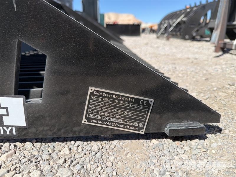 GIYI GY-RB66 66 in Rock Skid Steer Bucket (Unused) Žlice
