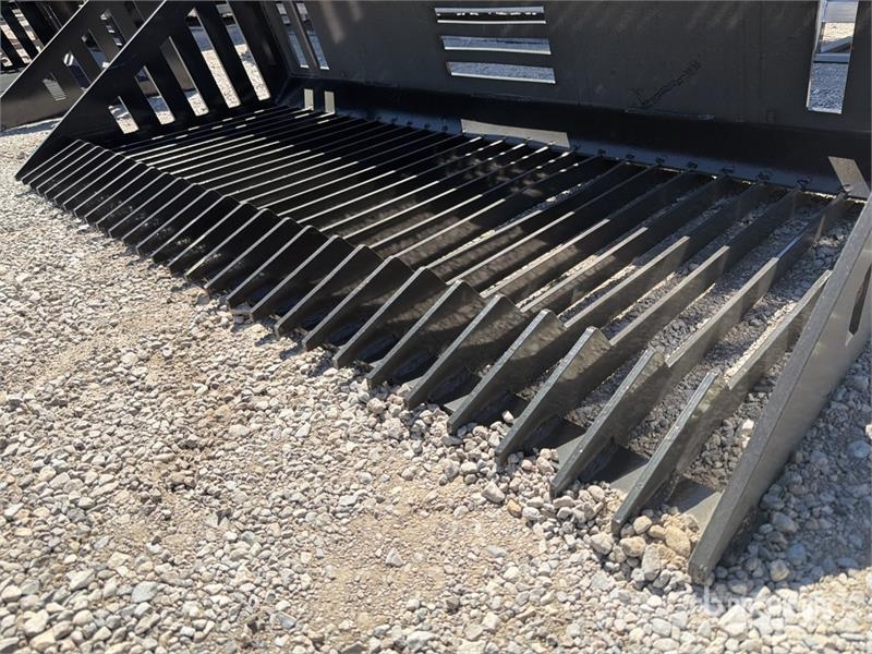 GIYI GY-RB66 66 in Rock Skid Steer Bucket (Unused) Žlice