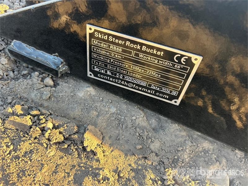 GIYI GY-RB66N 66 in Skeleton Skid Steer Bucket (Un Lopaty