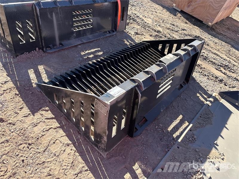 GIYI GY-RB66N 66 in Skeleton Skid Steer Bucket (Un Godet
