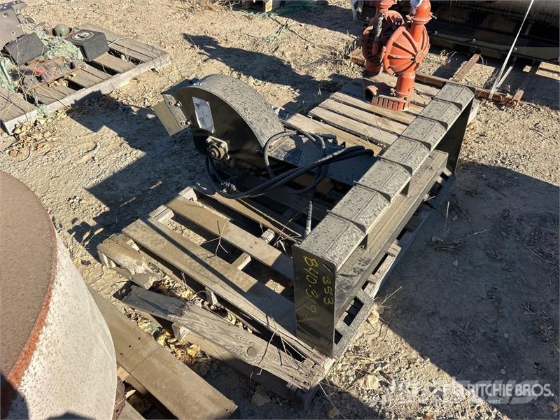 GIYI GY-SG45 4 in Skid Steer Stump Grinder パワーハローとロータリーハロー